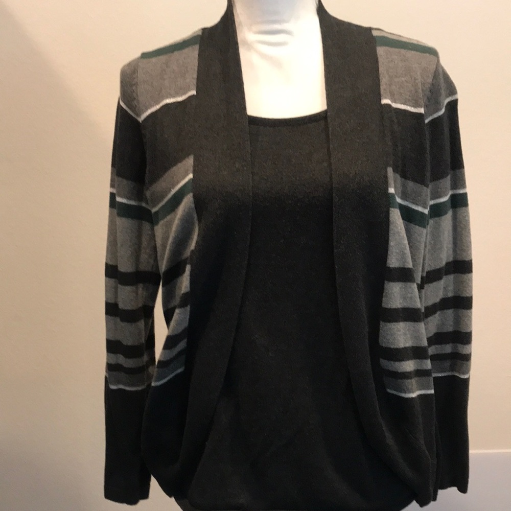 Sweater with Attached Inner Light Weight Sweater Shirt Gray Green Striped M